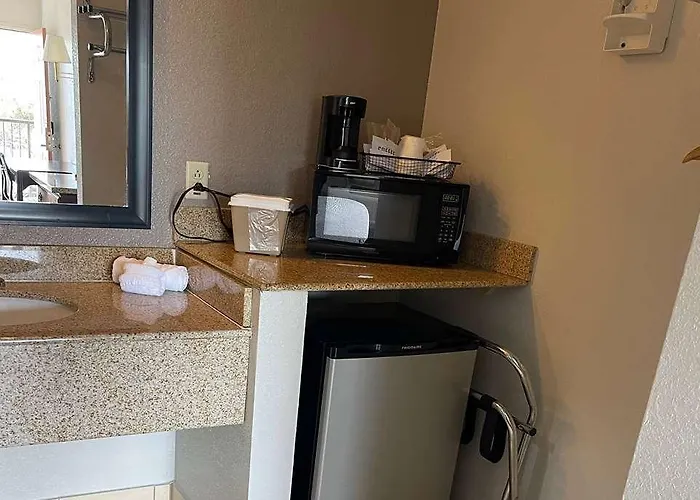 Hotel Travelodge By Wyndham Tucson Az