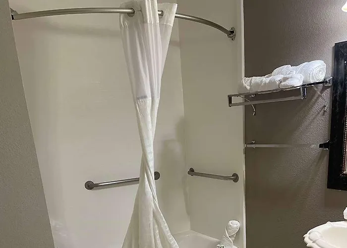 Travelodge By Wyndham Tucson Az Hotel