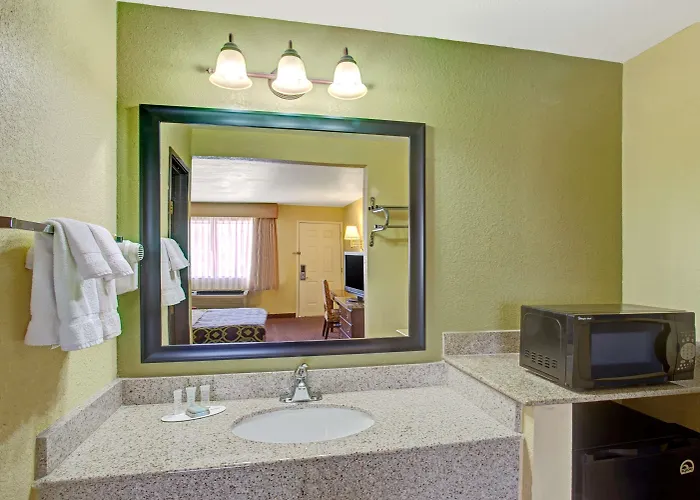 Travelodge By Wyndham Tucson Az Cortaro