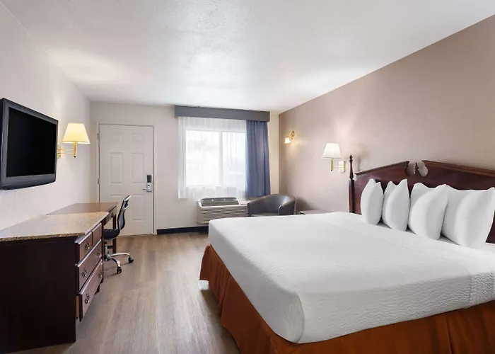 Travelodge By Wyndham Tucson Az 2*