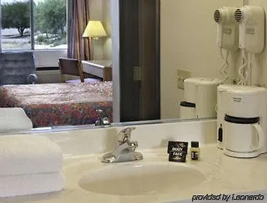 Travelodge By Wyndham Tucson Az Hotel